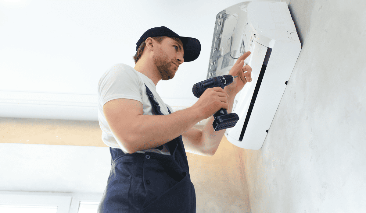 Buca Midea Klima Montajı